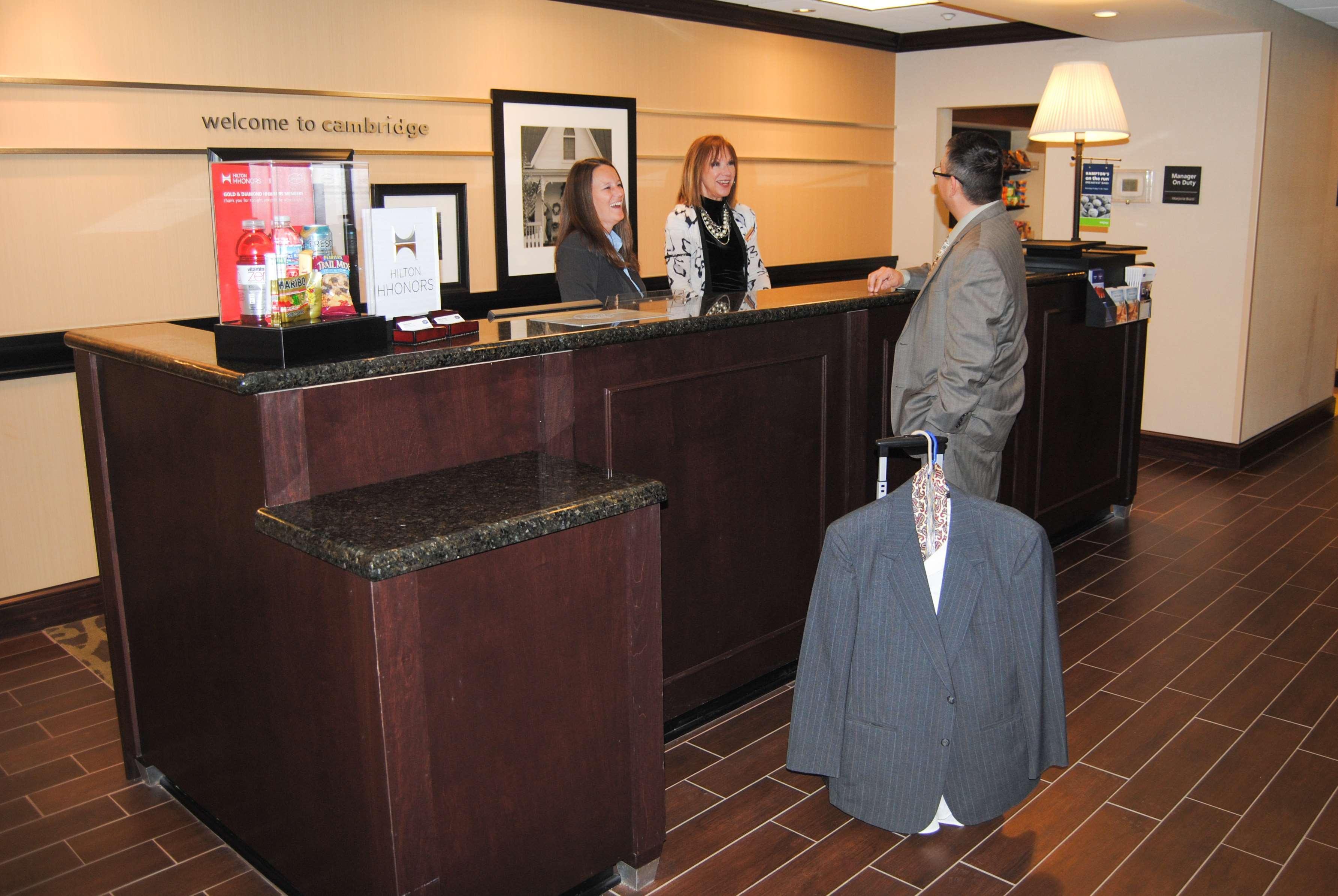 Hampton Inn Cambridge Kültér fotó
