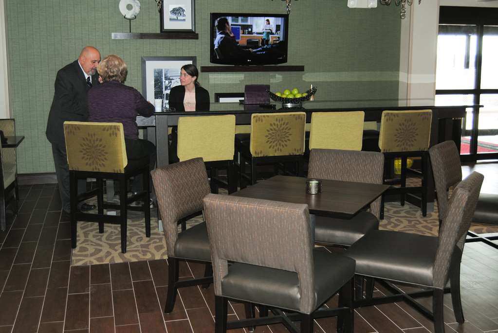 Hampton Inn Cambridge Étterem fotó