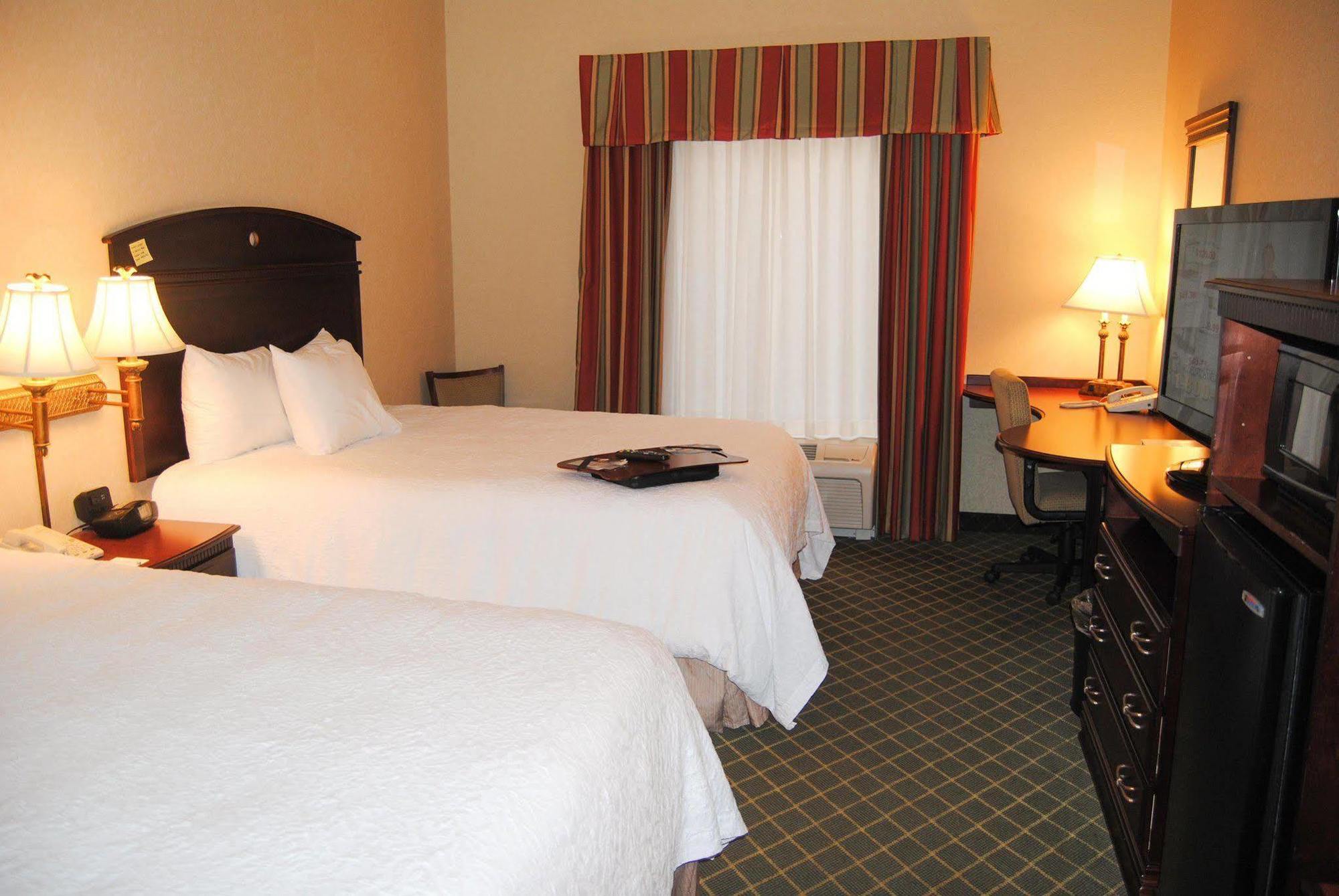 Hampton Inn Cambridge Kültér fotó